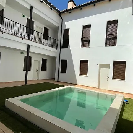 En Casco Historico De Cordoba/piscina Cordoba