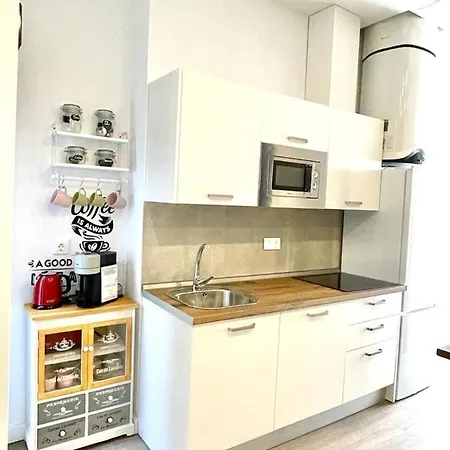 Apartment En Casco Historico De Cordoba/piscina *