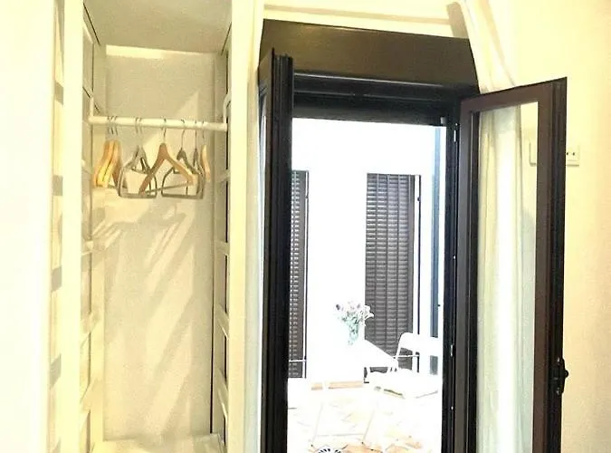 En Casco Historico De Cordoba/piscina *