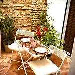 En Casco Historico De Cordoba/piscina