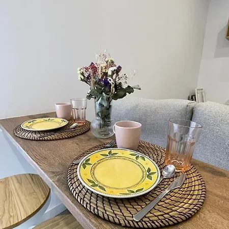 Appartement En Casco Historico De Cordoba/piscina *