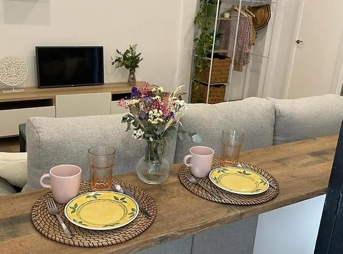 En Casco Historico De Cordoba/piscina Cordova